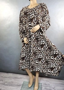 S. Haniya: Eyecatcher Kleid in weiter A-Linie Zipfellook 44 -52 - Bild 1 von 4