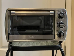 Oster 6slice Convection Over - Picture 1 of 4