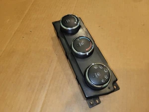 2011 TO 2012 DODGE RAM 1500 2500 3500 CLIMATE AC HEATER TEMPERATURE CONTROL UNIT - Picture 1 of 15