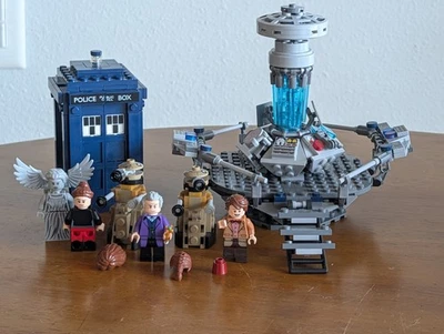 LEGO Ideas: Doctor Who (21304)-Ligeramente usado con caja original e instrucciones Foto 1 de 3