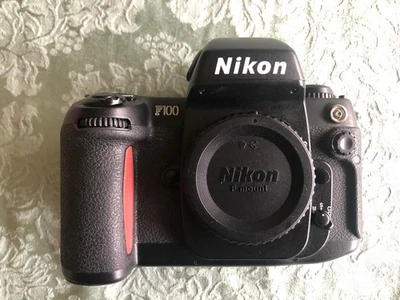 Cámara fotográfica Nikon F100 35 mm SLR enfoque automático con pantalla de cuadrícula E - negra Foto 1 de 4