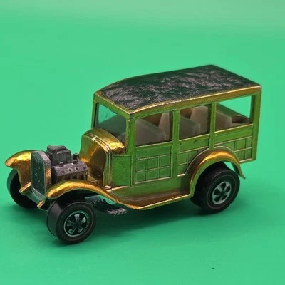 Vintage  1968 Hot Wheels Redline Classic 31 Ford Woody Gold /White Interior - Image 1 of 4