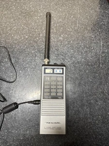 ESCÁNER PROGRAMABLE AM/FM 38 CANALES REALISTIC PRO DE COLECCIÓN - Imagen 1 de 4