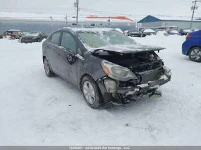 Used Front Right Door Glass Front fits: 2013 Kia Rio w/o solar w/AC green tint F - Изображение 1 из 4