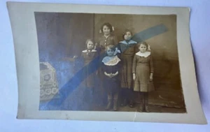 altes orig. s/w Foto Frau Mutter mit 4 Kindern Mädchen Bönnigheim? Vintage - Bild 1 von 1
