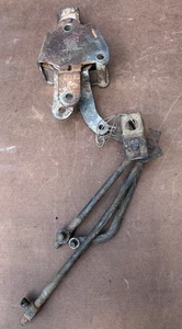 1970 Mopar OEM 4-Speed Hurst B-Body 7174 Pistol Grip Shifter Box, Levers, Rods - Picture 1 of 12