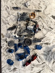 Mixed LOT Toy Figures Misc See Photo - Picture 1 of 1
