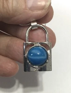 Blauer Onyx Vorhängeschloss Anhänger Halskette.   uk - Bild 1 von 6