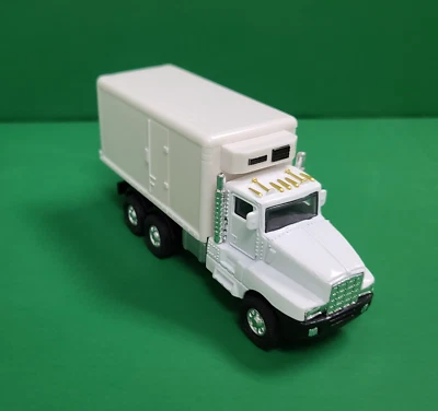 White Delivery Transporter Truck 5.5" Kid Children Vehicle Car Diecast Toy Car - Image 1 of 2
