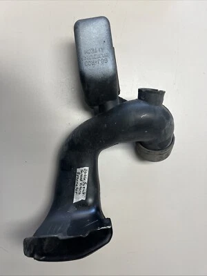 Tubo resonador filtro de aire Suzuki Grand Vitara XL-7 2006-08 solo 2,7 L 1370066J00 Foto 1 de 4