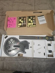 Xbox 360 Wireless Guitar Hero Les Paul With Box Stickers Strap Working Black - Picture 1 of 16