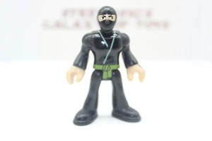 Fisher-Price Imaginext Ninja w/ Green Belt from Dragon Pack - Picture 1 of 3