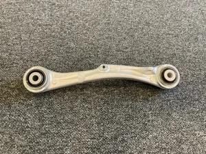 Genuine Tesla Rear Upper Suspension Control Arm LH RH 102742600C New - Picture 1 of 8