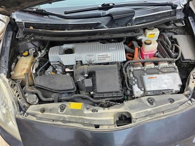 Conjunto de filtro de aire usado se adapta a: Toyota Prius Prius 2011 enchufable VIN DP 7º y 8 Foto 1 de 4