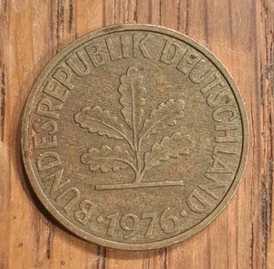 1976 F Germany 10 Pfennig Oak Seedling, Rye Ears 4g 21.5mm Brass Clad Steel - Picture 1 of 10