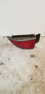 Крепление на четверть панели заднего фонаря для пассажира подходит для 95–98 MYSTIQUE 1070 - Изображение 1 из 2