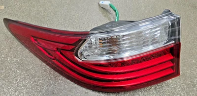 2013 2014 2015 LEXUS ES350 ES300h LED DRIVER LEFT TAIL LIGHT LAMP OEM - Image 1 of 4
