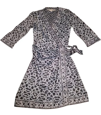 Gretchen Scott Wrap It Up Gray Blue Geometric 3/4 Sleeve Wrap Dress Size Medium - Image 1 of 4