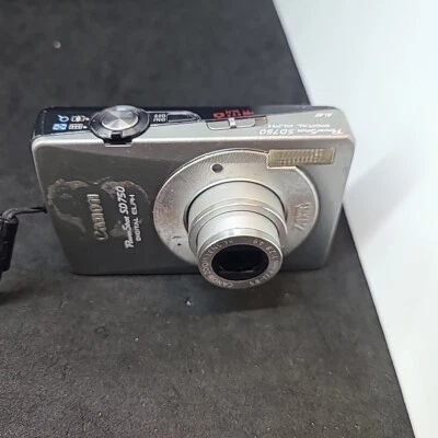 Canon PowerShot SD750 Digital ELPH 7.1 MP Camera Silver - NO FLASH- See Descript - Image 1 of 4