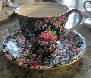 Vintage Royal Winton CHELSEA Chintz Cup Saucer Black Pink Flower England 1952 - Picture 1 of 6