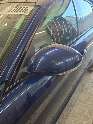 Espejo retrovisor de puerta izquierdo usado se adapta a: Alfa Romeo Giulia 2017 sedán eléctrico con alerón de punto ciego Foto 1 de 4