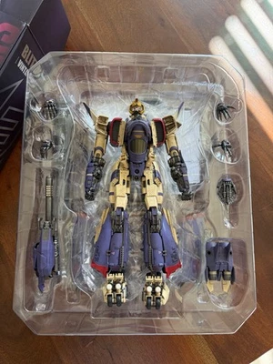 ThreeZero Transformers Bumblebee Blitzwing VINTAGE INSPIRED - Image 1 of 3