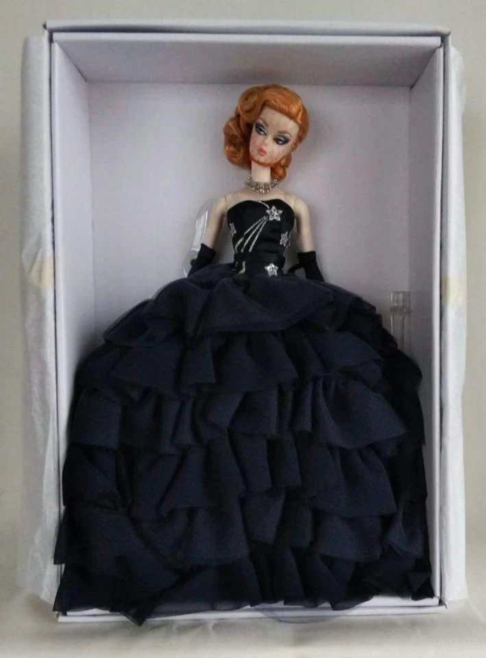 Muñeca Mattel Barbie Signature Fashion Model Collection Midnight Glamour FRN96 Foto 1 de 3