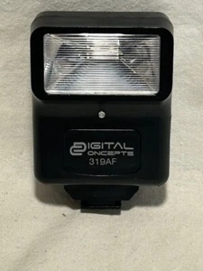 Digital Concepts Digital Slave Flash 319AF TESTED/WORKS PERFECTLY FAST SHIPPING - Picture 1 of 2