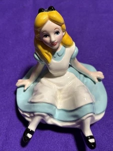 Vintage Disney Alice in Wonderland Sitting ALICE Porcelain Figurine RARE - Picture 1 of 5
