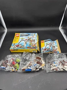 LEGO Pirates: Soldiers Fort (70412) Retired. Brand New in Factory Sealed Bags - Picture 1 of 7