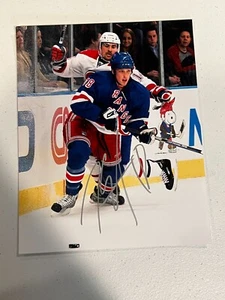 MARC STAAL HAND SIGNED 8X10 PHOTO PHOTOGRAPH NEW YORK RANGERS  - Picture 1 of 1