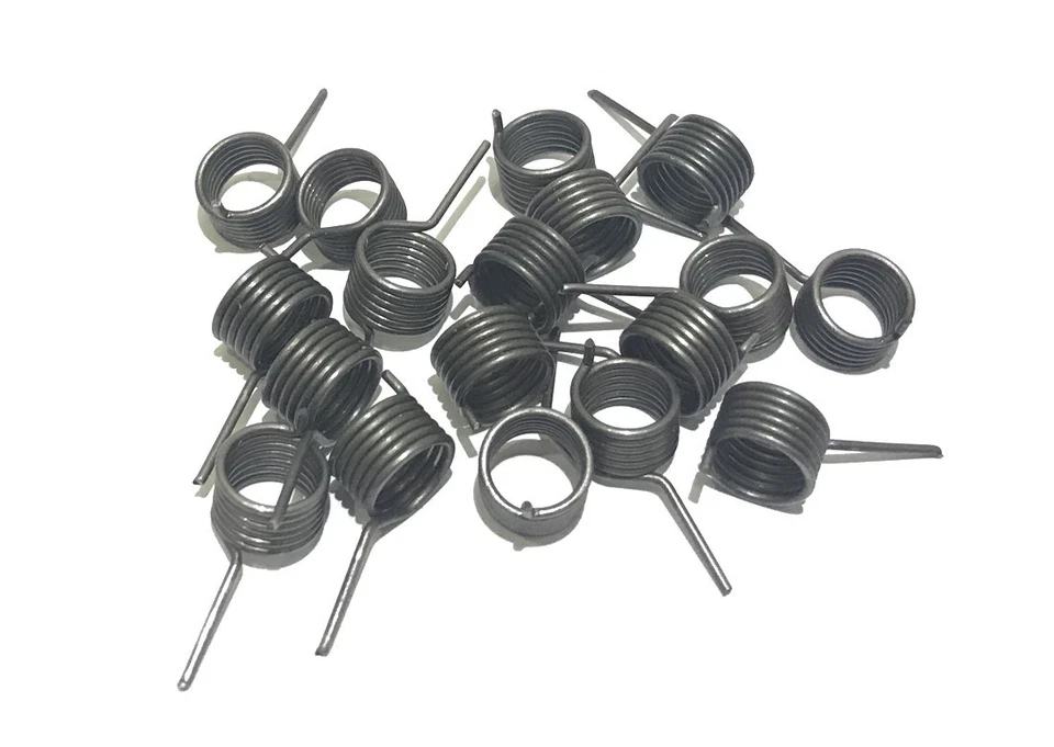 Henglong RC Tank 1/16 2.4G German King Tiger Battle Model 3888 Spring Part 18pcs - Image 1 of 3