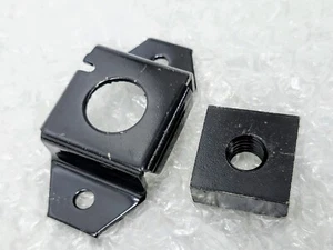 63-82 C3 Corvette Body Mount #4 Cage And Nut SET Left Right Multiple Locations - Bild 1 von 5