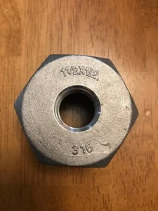 1 1/2" X 1/2" 150# Threaded NPT Hex Bushing 316 Stainless Steel NEW Open Box - Picture 1 of 2