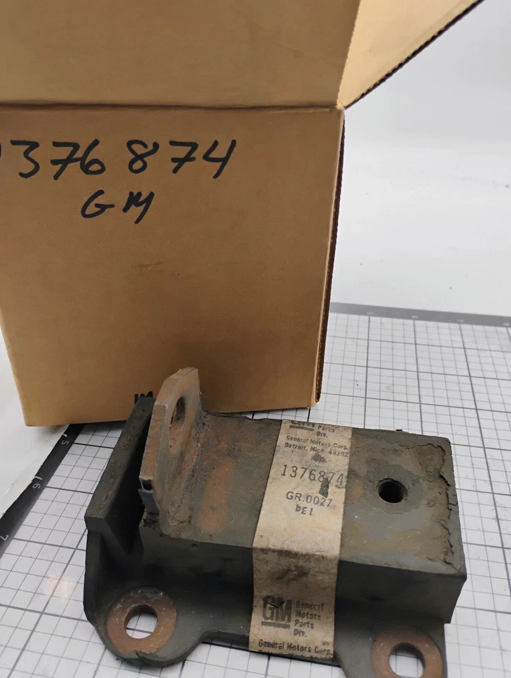 Buick 1961-65 Riviera 1965 GM 1376874 montaje de motor nuevo hecho en EE. UU. Foto 1 de 4