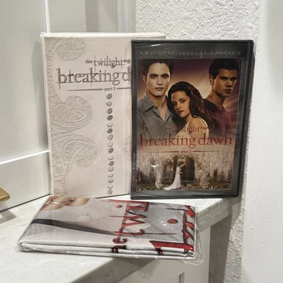 The Twilight Saga: Breaking Dawn Part 1 Bellas Wedding Dress Special Edition NEW - Image 1 of 4