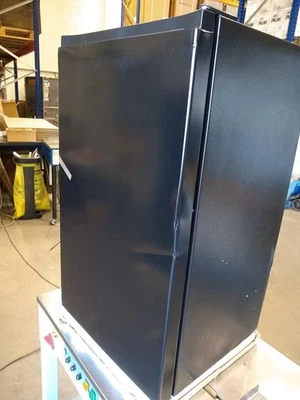 B-Ware: PKM Kühlschrank KHKS93EB - schwarz, 94L, mit Kaltlagerfach, 84 cm - Bild 1 von 4