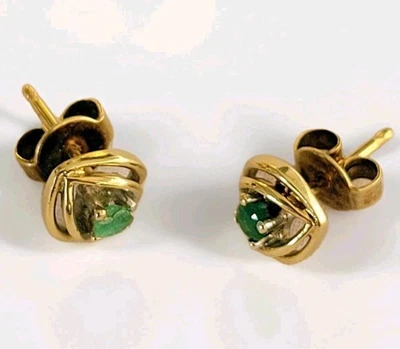 Ohrstecker 585 Gelbgold m. kleinen Smaragden Gewicht 1,5 g gebraucht - Bild 1 von 4