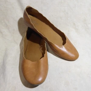 🩰 City Streets Classic Scalloped Ballet Flats 9 M Whiskey Brown Leatherette - Picture 1 of 16