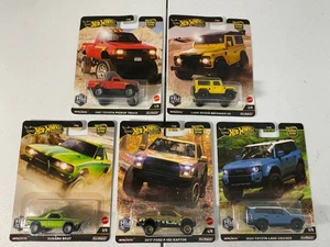 Hot Wheels Premium 2025 Car Culture HW Off Road 5er Set - Toyota Pickup Truck - Bild 1 von 9