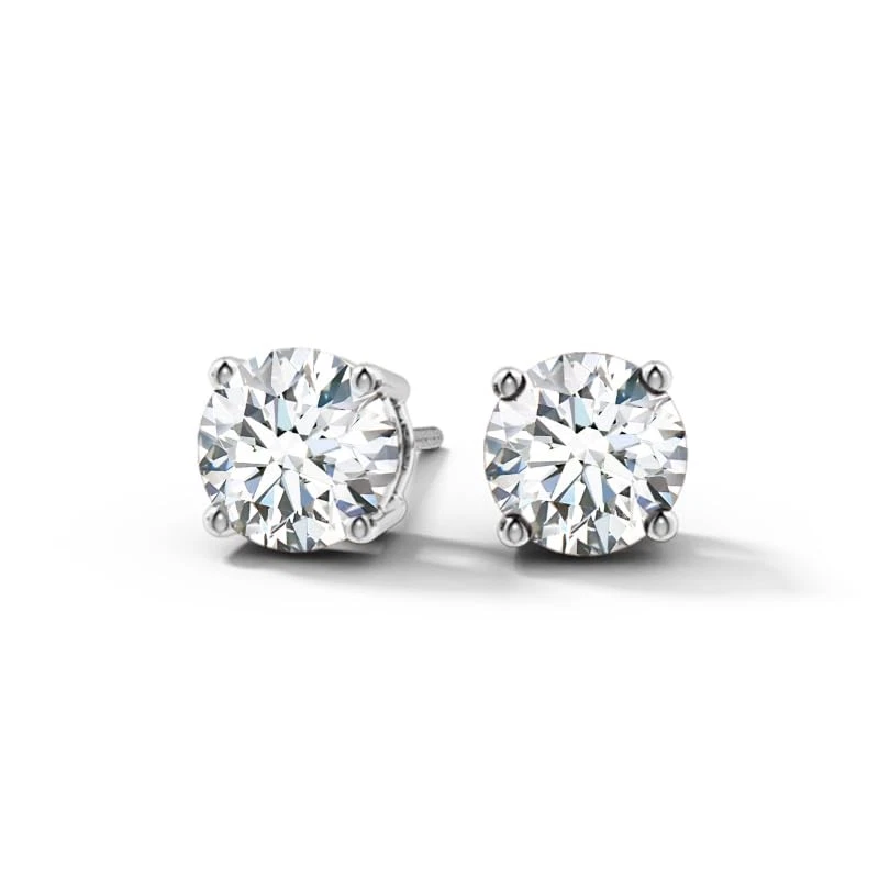 Aretes solitarios redondos de diamantes cultivados en laboratorio de oro amarillo de 14 quilates (1 quilate, 5,1 mm) Foto 1 de 4