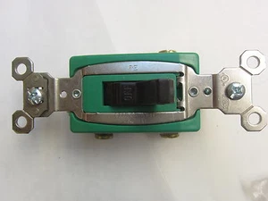P&S Pass & Seymour PXDS 30A 3032 MS302-DS Style Manual Disconnect Switch, New - Picture 1 of 4