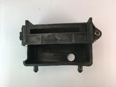APRILIA AF1 50 1989 BATTERY HOLDER CARRIER - image 1 of 4