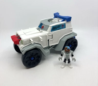 Fisher-Price Imaginext Teen Titans Go! Cyborg Figure Transformation Car  Toy - Image 1 of 4