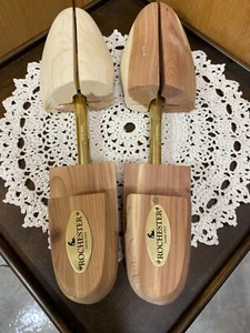 ROCHESTER SHOETREE Aromatic Cedar Split Toe Shoe Tree size L - Picture 1 of 9