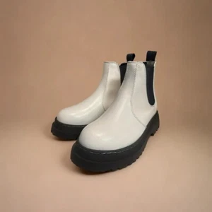Fashion Women's White Flat Waterproof Leather Ankle Boots - Picture 1 of 7