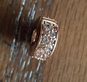 New Authentic Pandora Rose SHINING ELEGANCE Clip 781817CZ - Picture 1 of 4