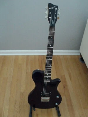 First Act ME5001 RH Electric Guitar - Black - Image 1 of 4
