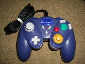 NINTENDO GAMECUBE & WII CONTROLLER GAMEPAD GAME CONTROL PAD in Purple - Picture 1 of 1