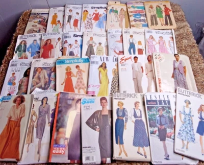 Lot of 27 Vintage Sewing Patterns Women's Fashion Clothes Dress Simplicity Mixed - Image 1 of 4